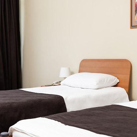 Hotel Luxor Πρίστινα Εξωτερικό φωτογραφία