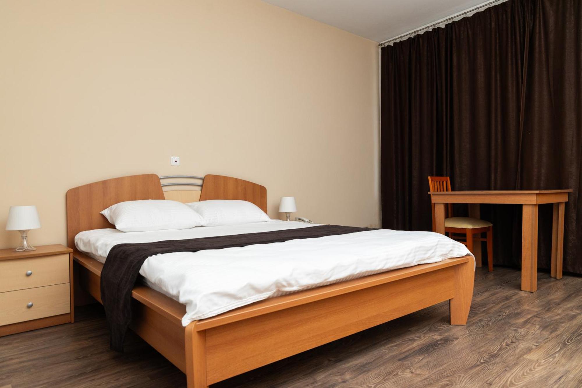 Hotel Luxor Πρίστινα Εξωτερικό φωτογραφία